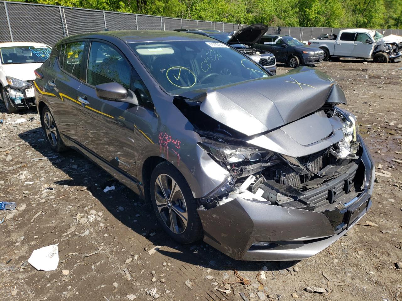 NISSAN LEAF S 2018 with VIN 1N4AZ1CP0JC314388 - Photo from auction