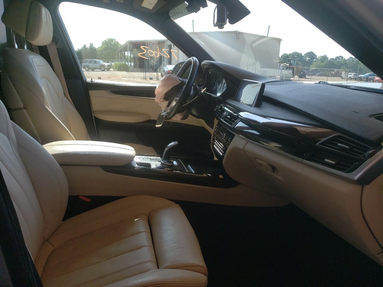 Photo 5 from auction – 2018 BMW X5 SDRIVE3 with VIN 5UXKR2C58J0Z20072