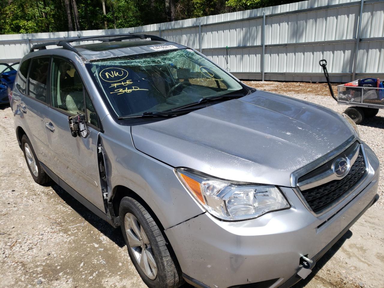 Photo 9 from auction – 2015 SUBARU FORESTER 2 with VIN JF2SJAFC0FH589639