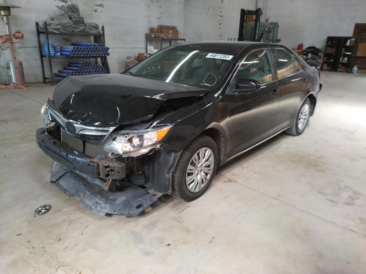 Photo 2 from auction – 2014 TOYOTA CAMRY L with VIN 4T4BF1FK7ER409149