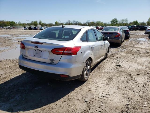 Photo 4 from auction – 2016 FORD FOCUS SE with VIN 1FADP3FE0GL202353