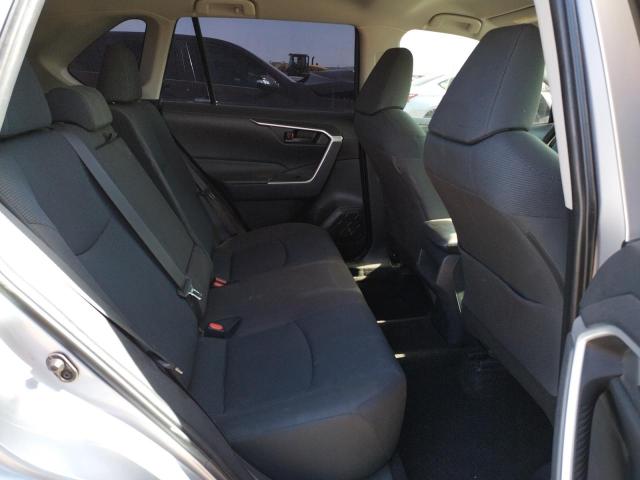 Photo 6 from auction – 2019 TOYOTA RAV4 LE with VIN JTMF1RFV4KD015143