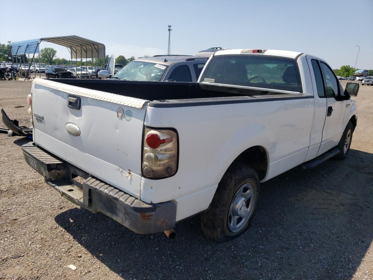 Photo 4 from auction – 2007 FORD F150 with VIN 1FTRF12217NA50283