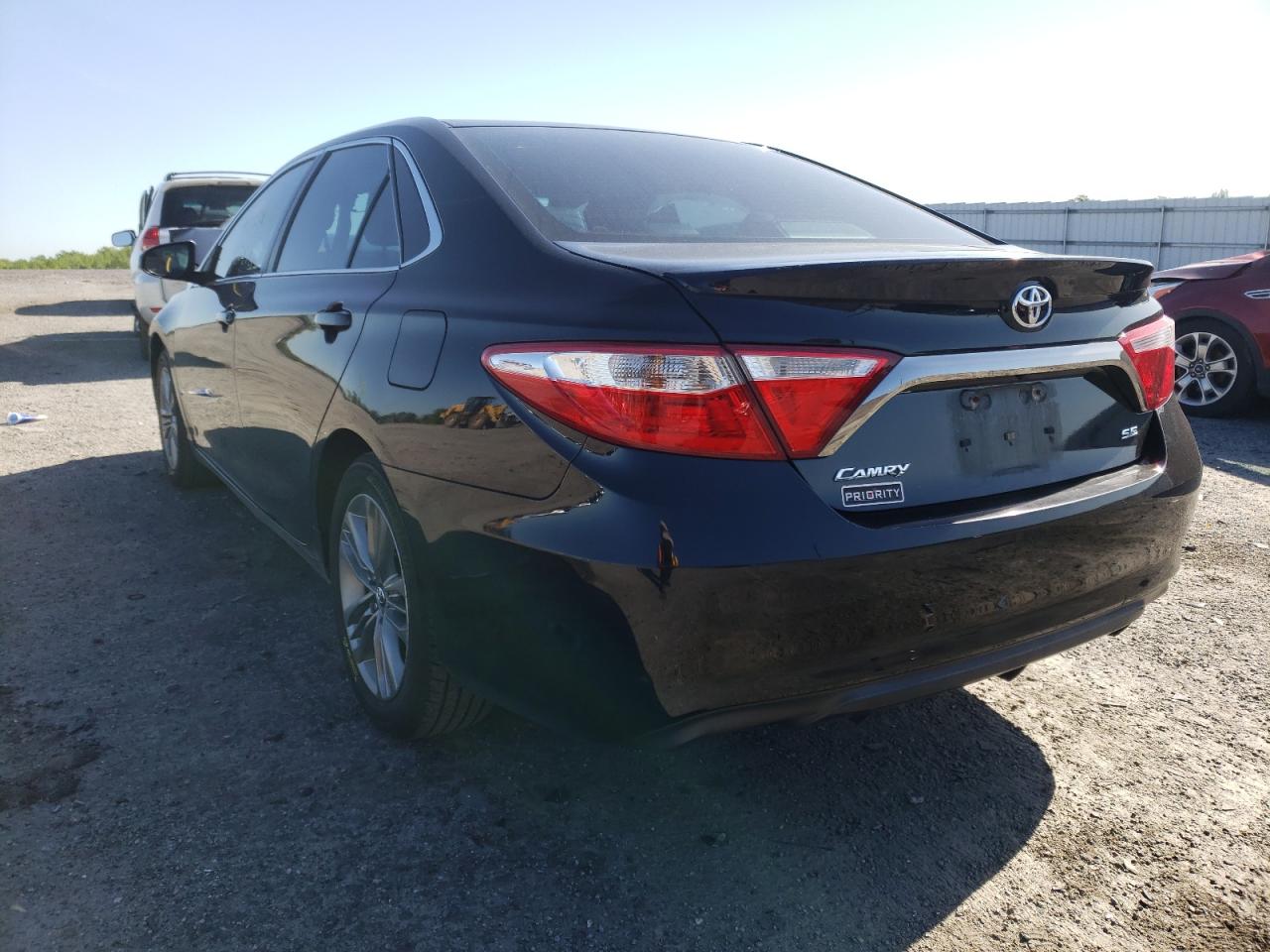 Photo 3 from auction – 2016 TOYOTA CAMRY LE with VIN 4T1BF1FKXGU188272