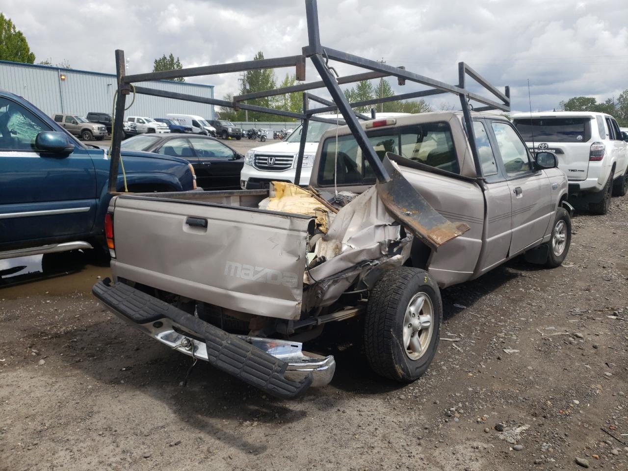 Photo 4 from auction – 1996 MAZDA B3000 CAB with VIN 4F4CR16U3TTM18744