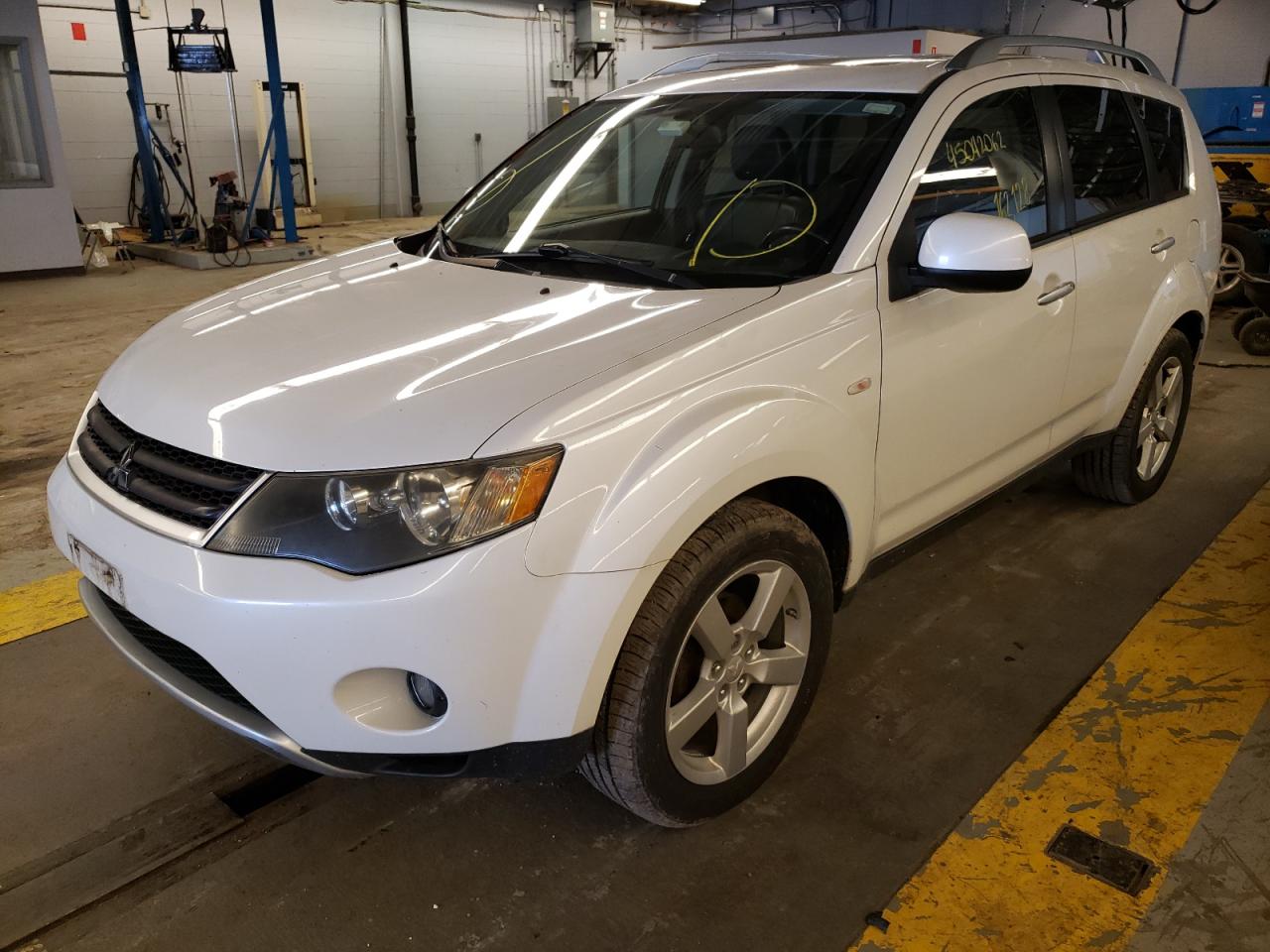 Photo 2 from auction – 2007 MITSUBISHI OUTLANDER with VIN JA4MT41X77Z009404