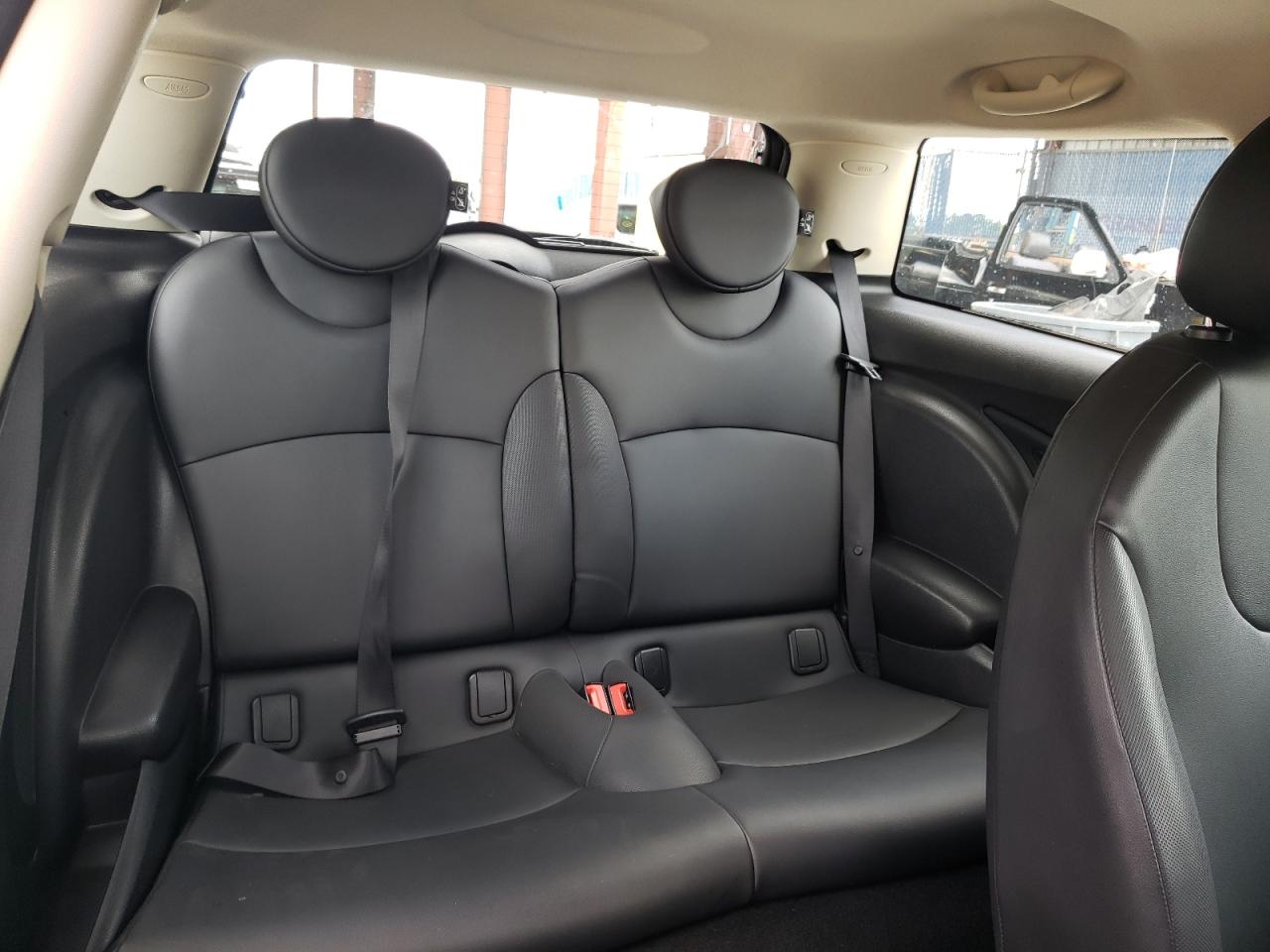Photo 6 from auction – 2013 MINI COOPER with VIN WMWSU3C52DT680362