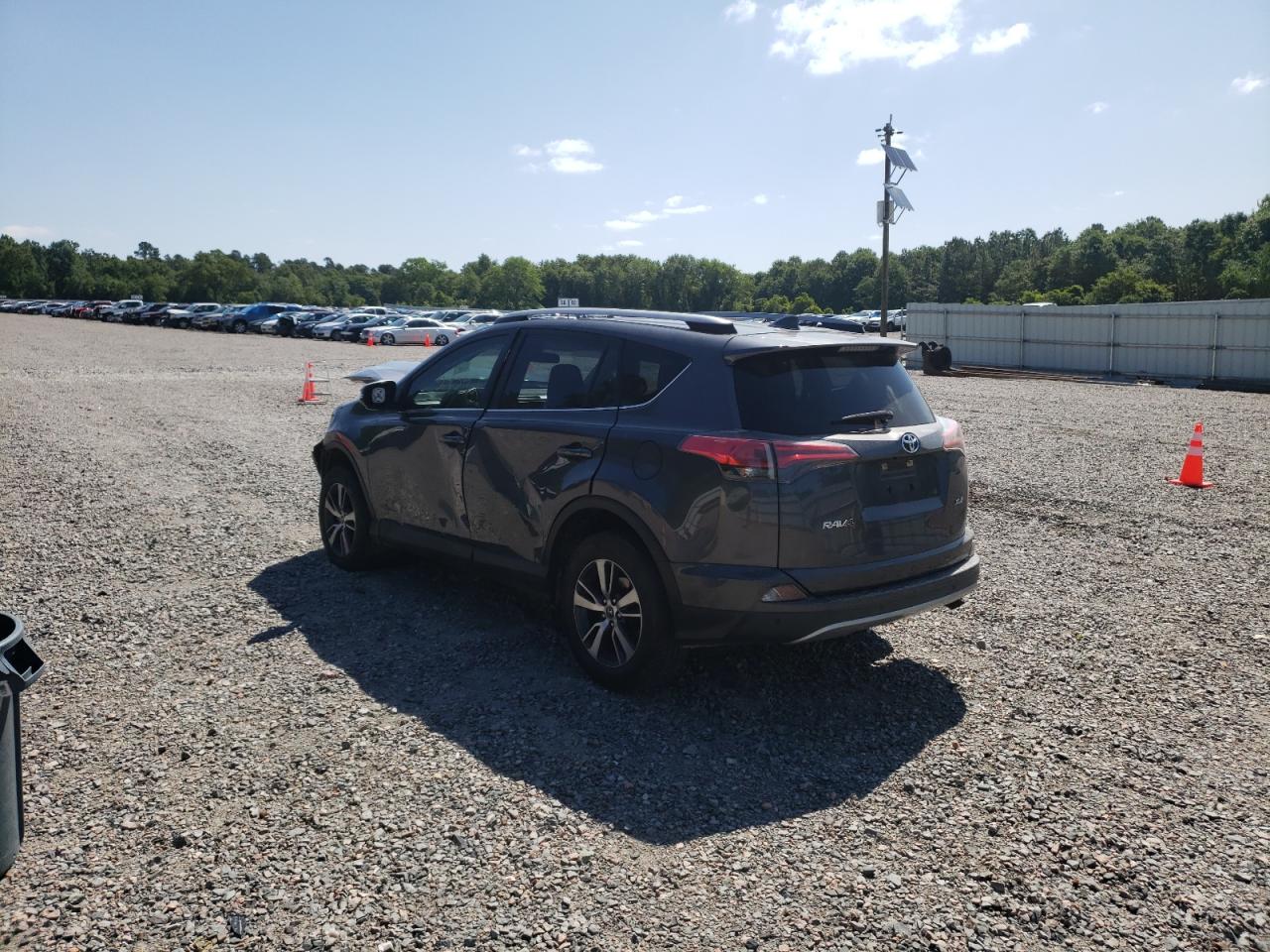 Photo 3 from auction – 2018 TOYOTA RAV4 ADVEN with VIN JTMWFREV4JJ201851