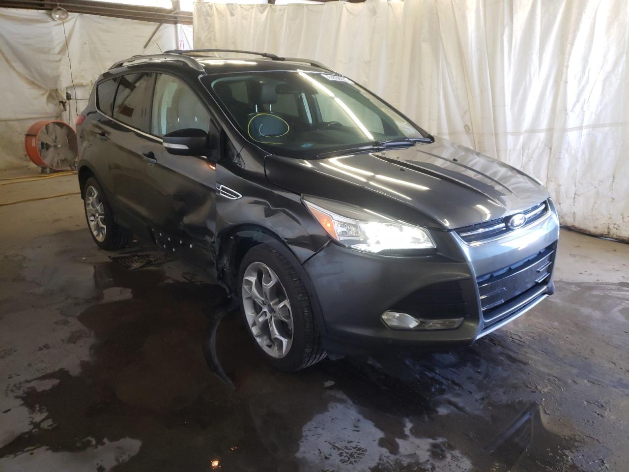 Zdjęcie 1 z aukcji – 2016 FORD ESCAPE TIT z VIN 1FMCU9J91GUB28443