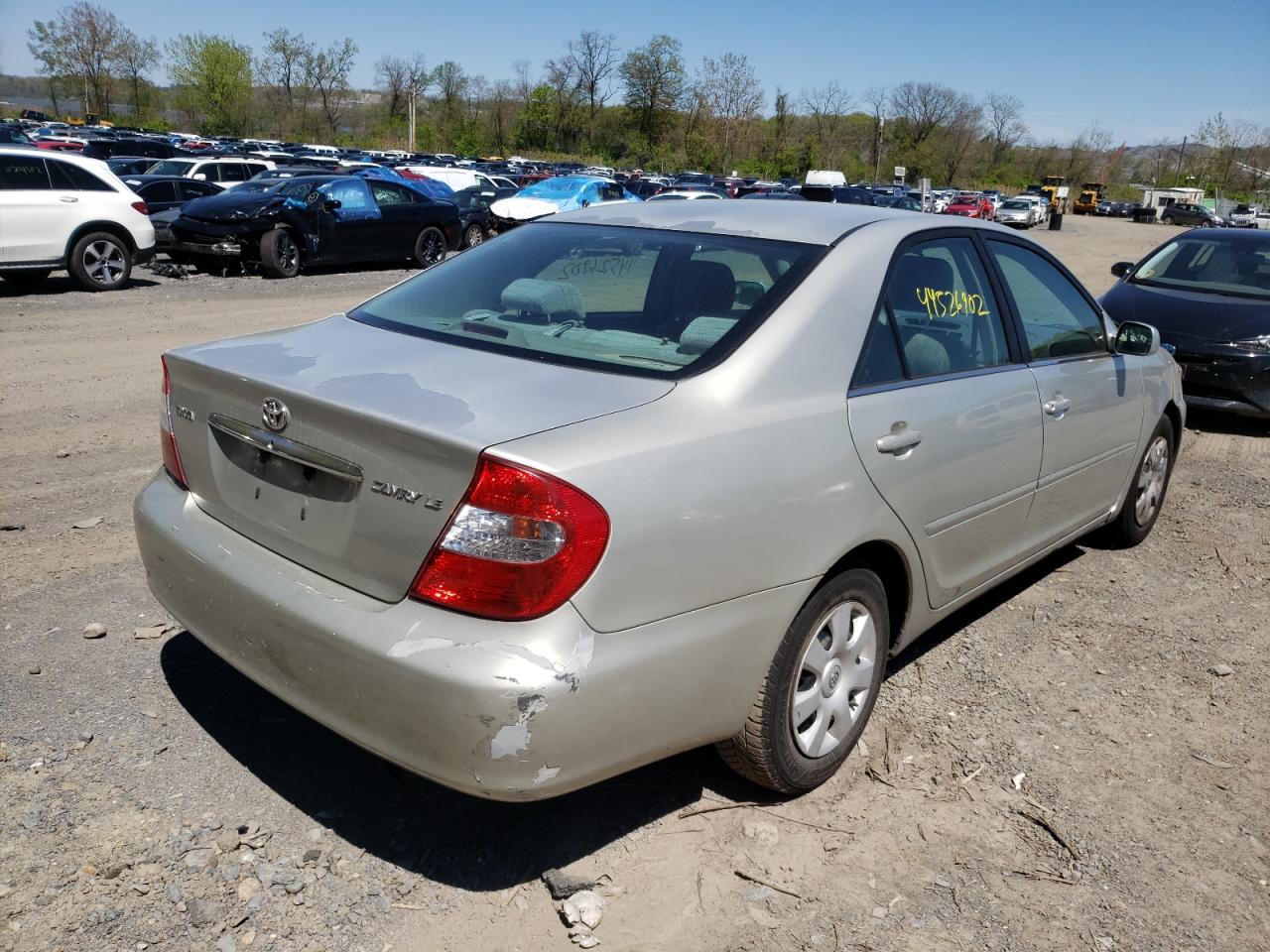 Photo 4 from auction – 2003 TOYOTA CAMRY LE with VIN 4T1BE32K43U697160