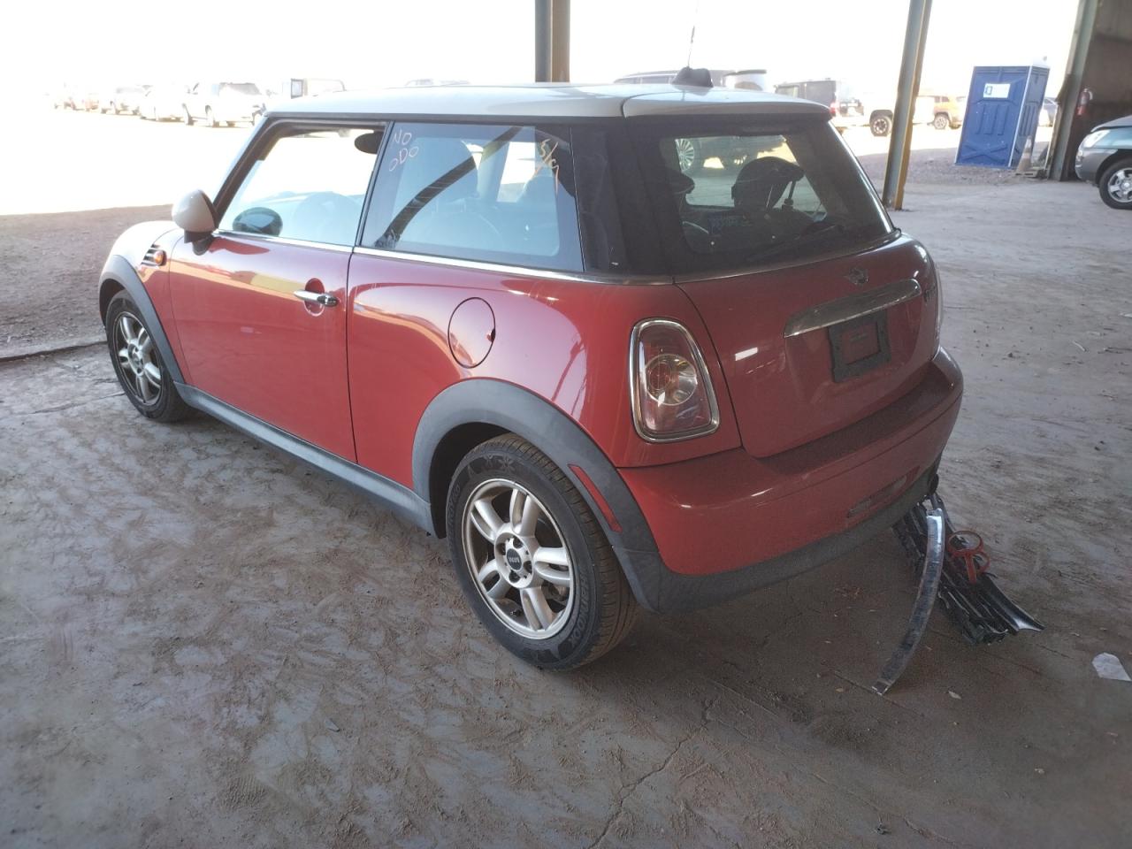 Photo 3 from auction – 2011 MINI COOPER with VIN WMWSU3C51BT091610