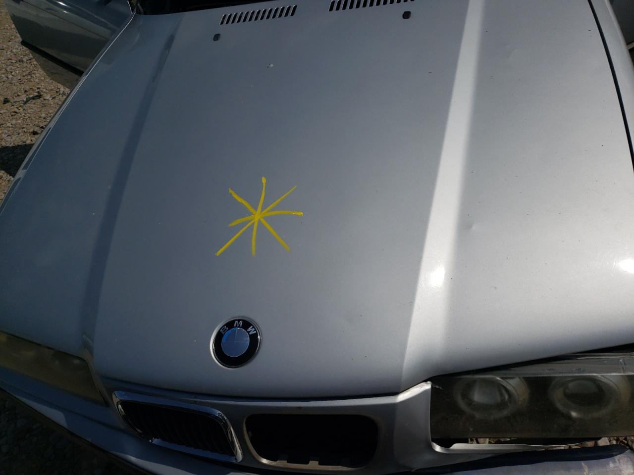 Photo 7 from auction – 1999 BMW 323 IS with VIN WBABF7331XEH43673