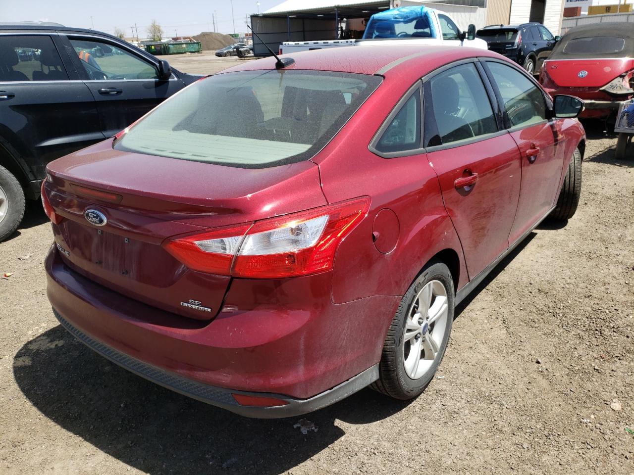 Photo 4 from auction – 2014 FORD FOCUS SE with VIN 1FADP3F27EL440185