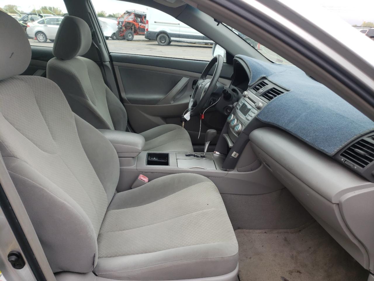 Photo 5 from auction – 2009 TOYOTA CAMRY BASE with VIN 4T4BE46K39R102152