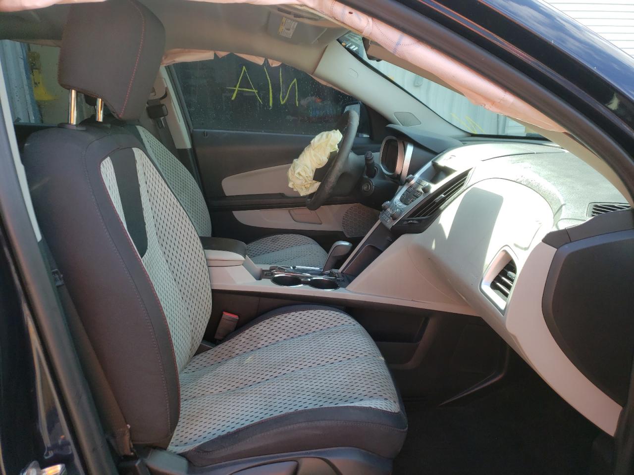 Photo 5 from auction – 2015 CHEVROLET EQUINOX LS with VIN 2GNALAEK8F1144329