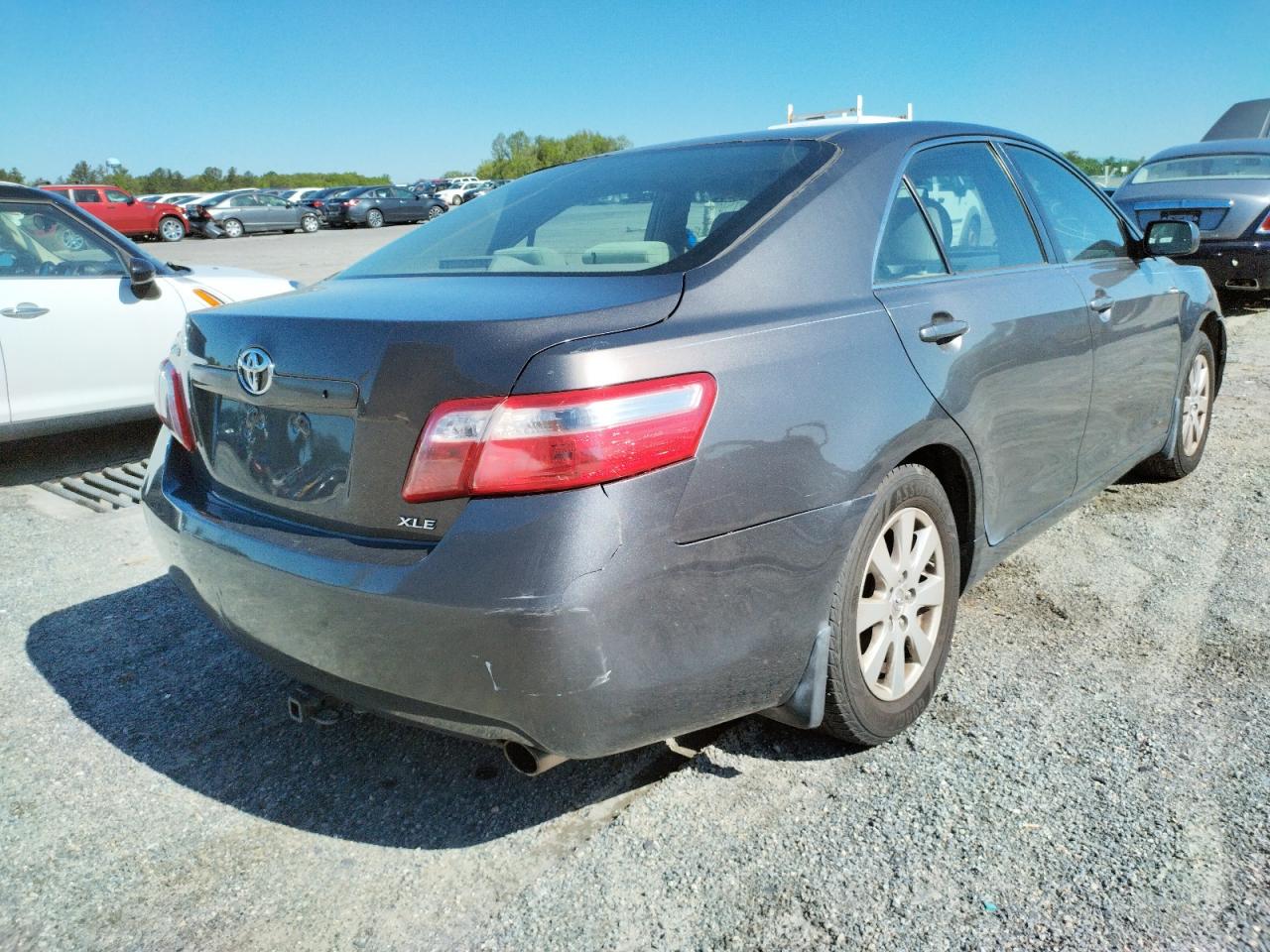 Photo 4 from auction – 2007 TOYOTA CAMRY CE with VIN JTNBE46K273088693