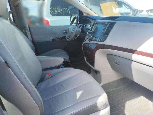 Photo 5 from auction – 2011 TOYOTA SIENNA XLE with VIN 5TDDK3DC0BS020749