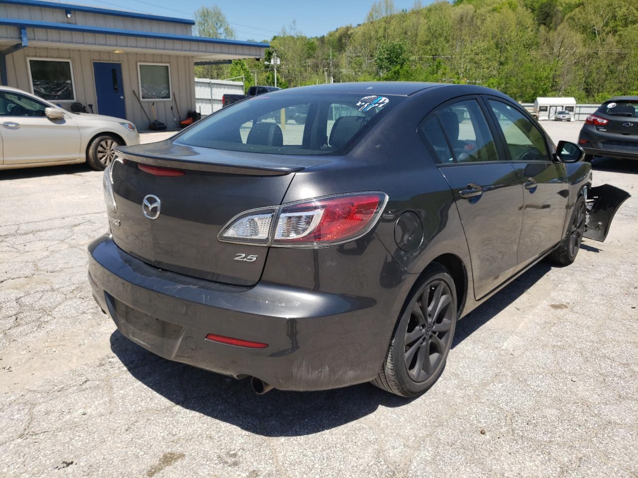 Photo 4 from auction – 2011 MAZDA 3 S with VIN JM1BL1W5XB1417082