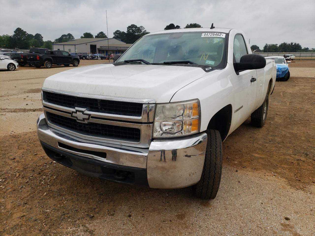 Photo 2 from auction – 2009 CHEVROLET SILVERADO with VIN 1GCHC44K39E115558