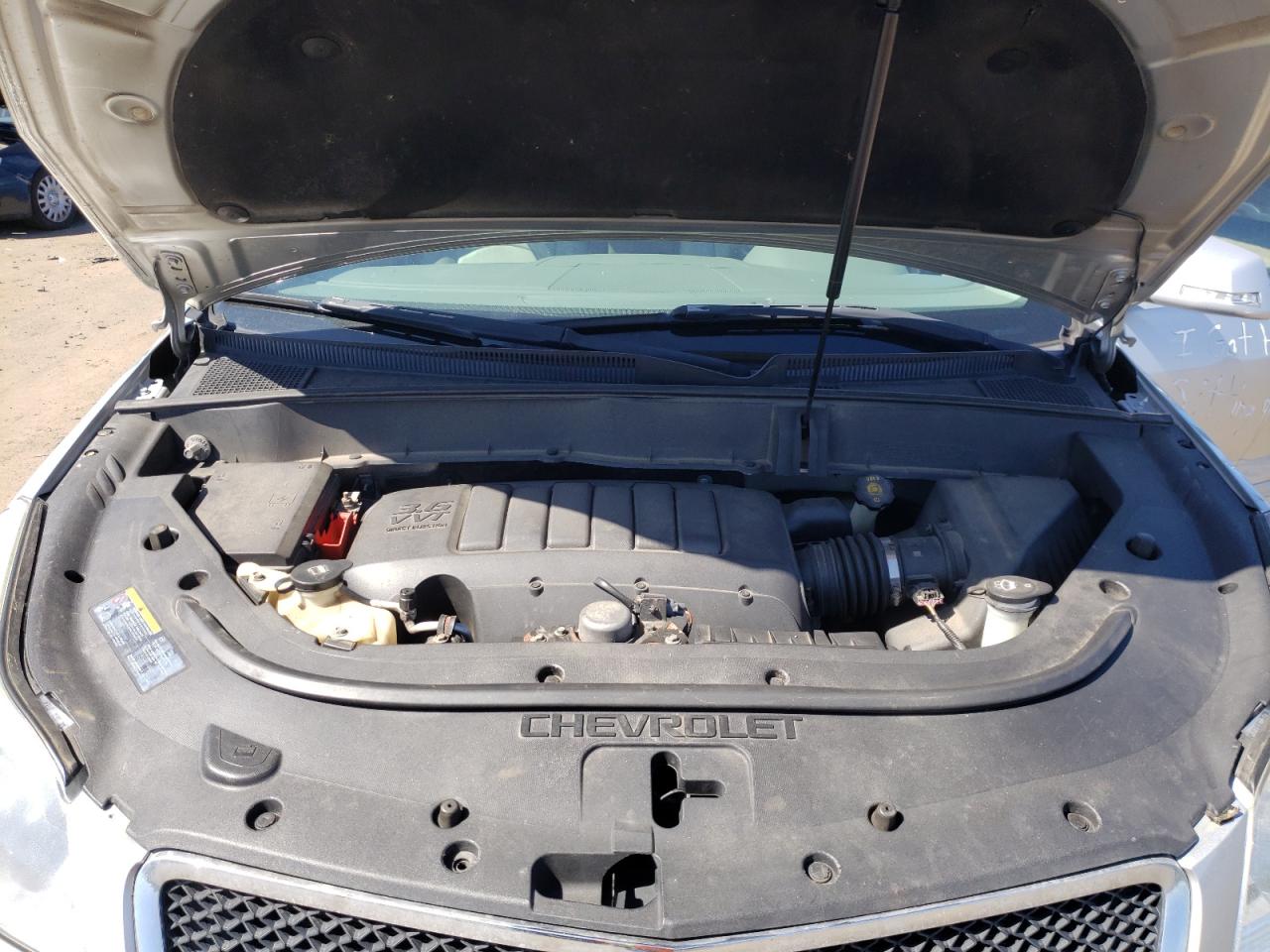 Photo 7 from auction – 2011 CHEVROLET TRAVERSE L with VIN 1GNKVJED6BJ272004