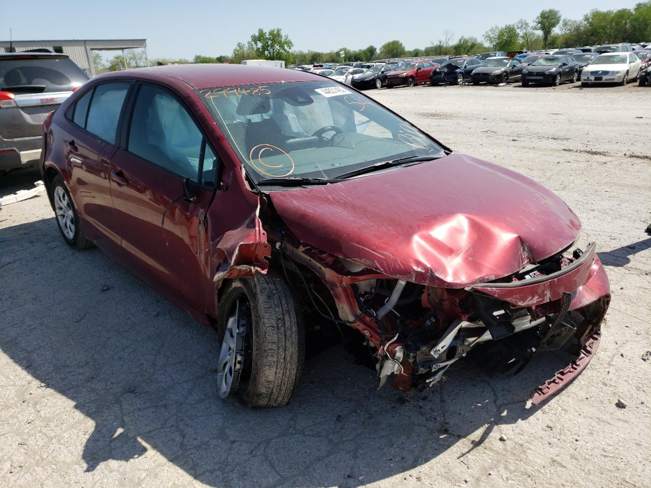 TOYOTA COROLLA LE 2022 with VIN 5YFEPMAE7NP299485 - Photo from auction