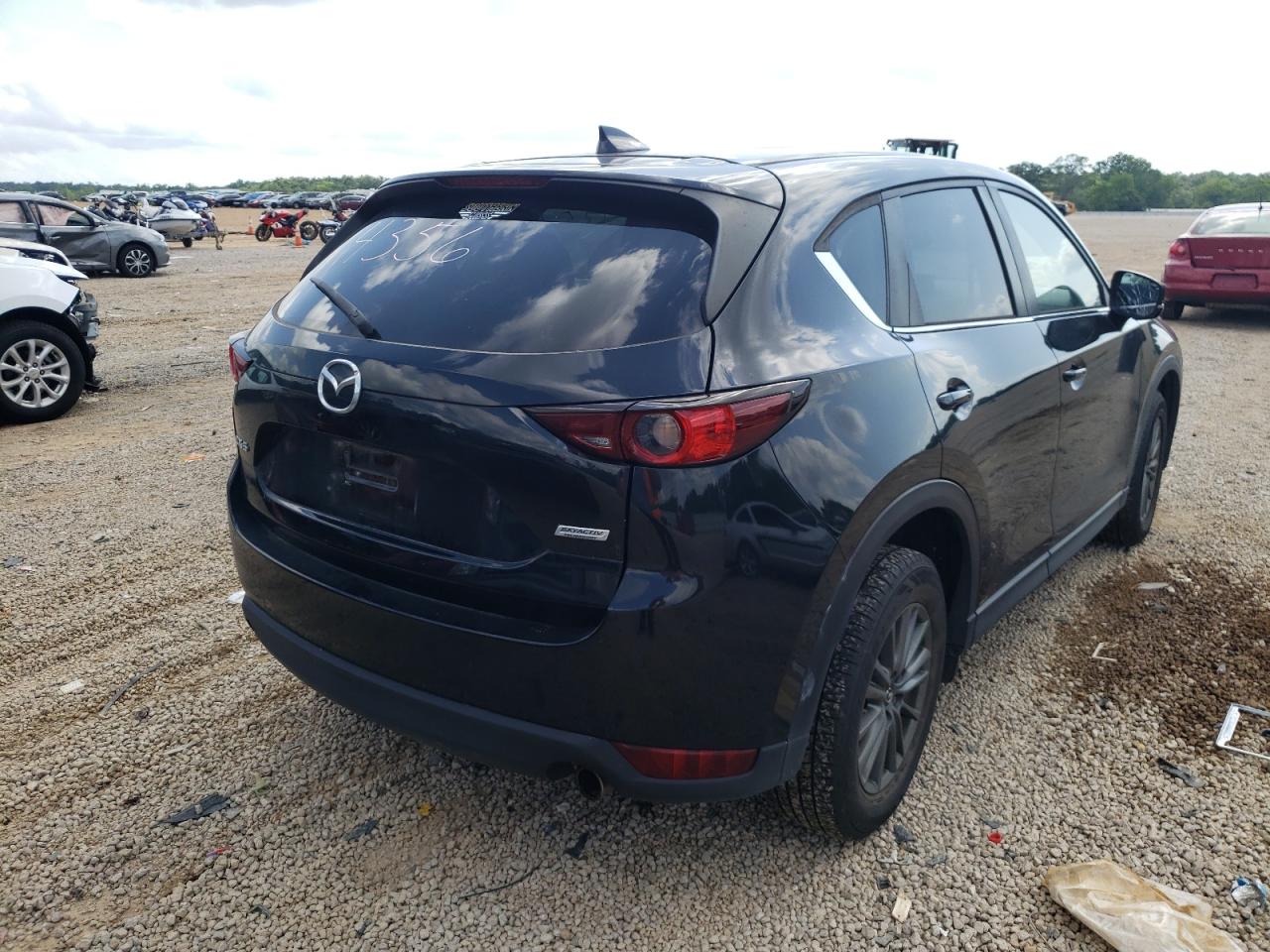 Photo 4 from auction – 2017 MAZDA CX-5 TOURI with VIN JM3KFACL7H0196766
