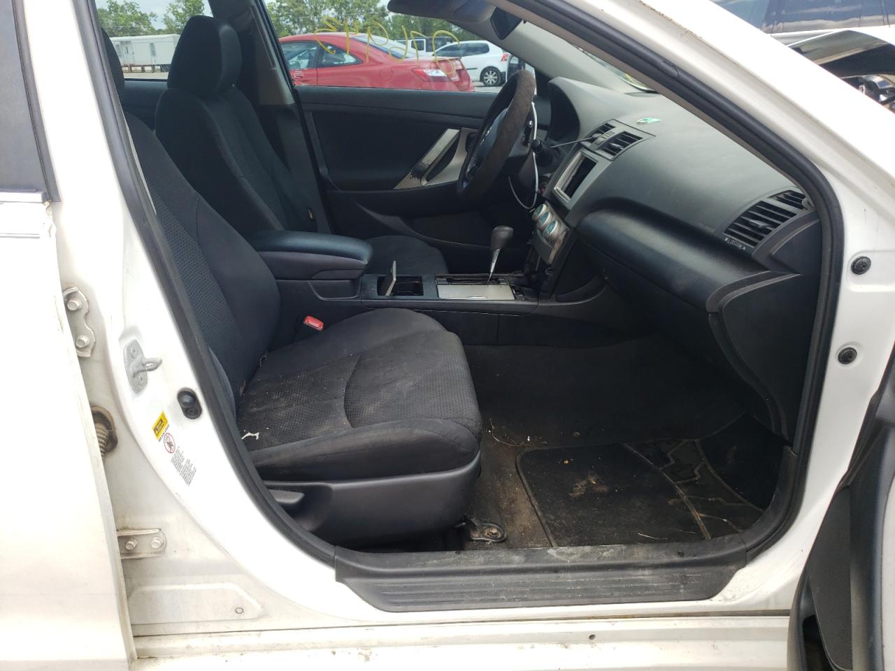 Photo 5 from auction – 2009 TOYOTA CAMRY BASE with VIN 4T1BE46KX9U828892