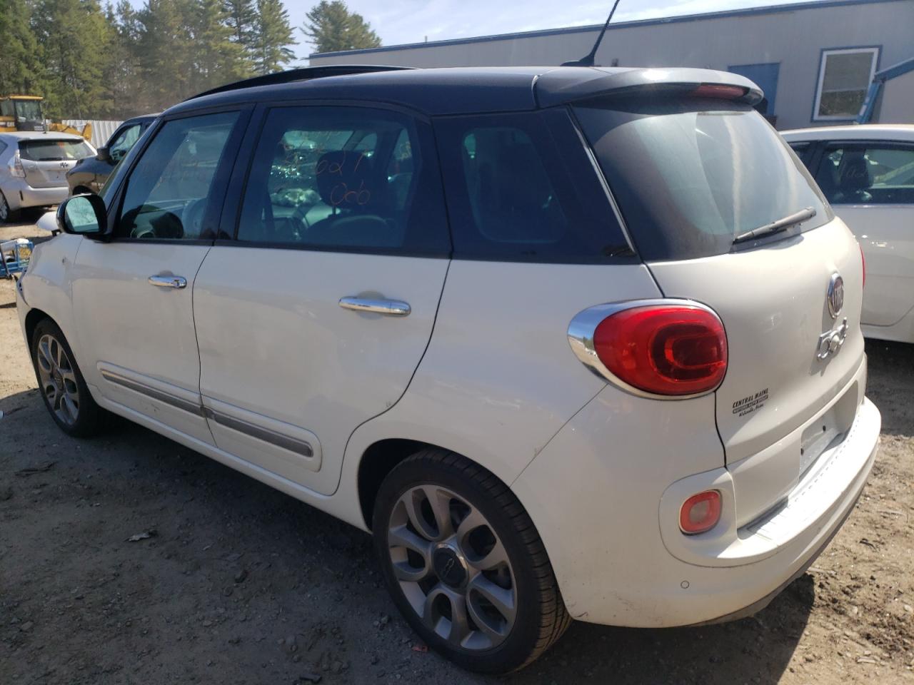 Photo 3 from auction – 2014 FIAT 500L LOUNG with VIN ZFBCFACH4EZ004075