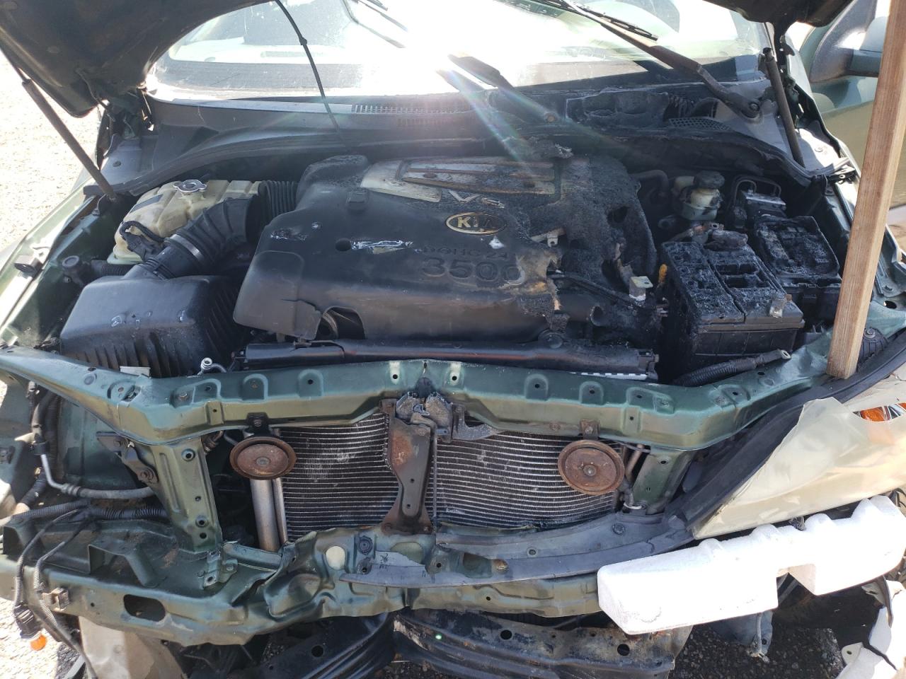 Photo 7 from auction – 2003 KIA SORENTO EX with VIN KNDJD733835062714