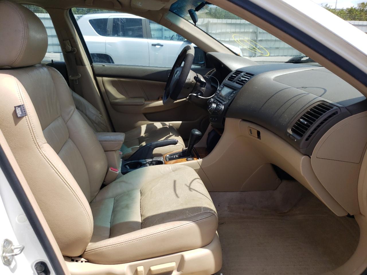 Photo 14 from auction – 2004 HONDA ACCORD EX with VIN 1HGCM66544A063305