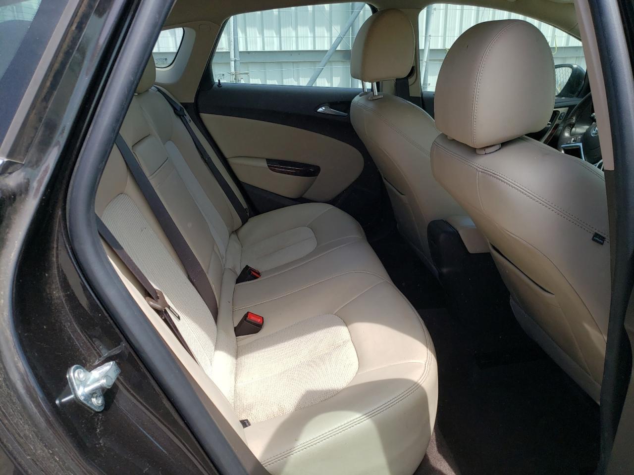 Photo 6 from auction – 2015 BUICK VERANO with VIN 1G4PP5SK8F4216472