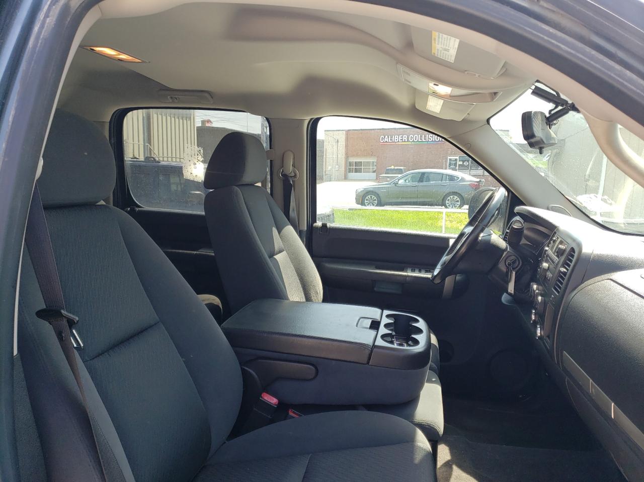 Photo 5 from auction – 2009 GMC SIERRA K15 with VIN 3GTEK23369G192129