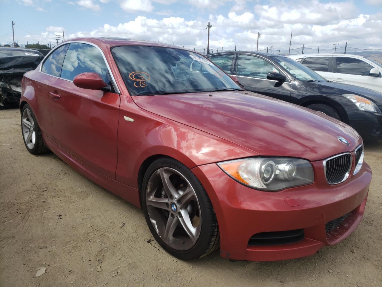 BMW 135 I 2008 with VIN WBAUC73558VF25675 - Photo from auction
