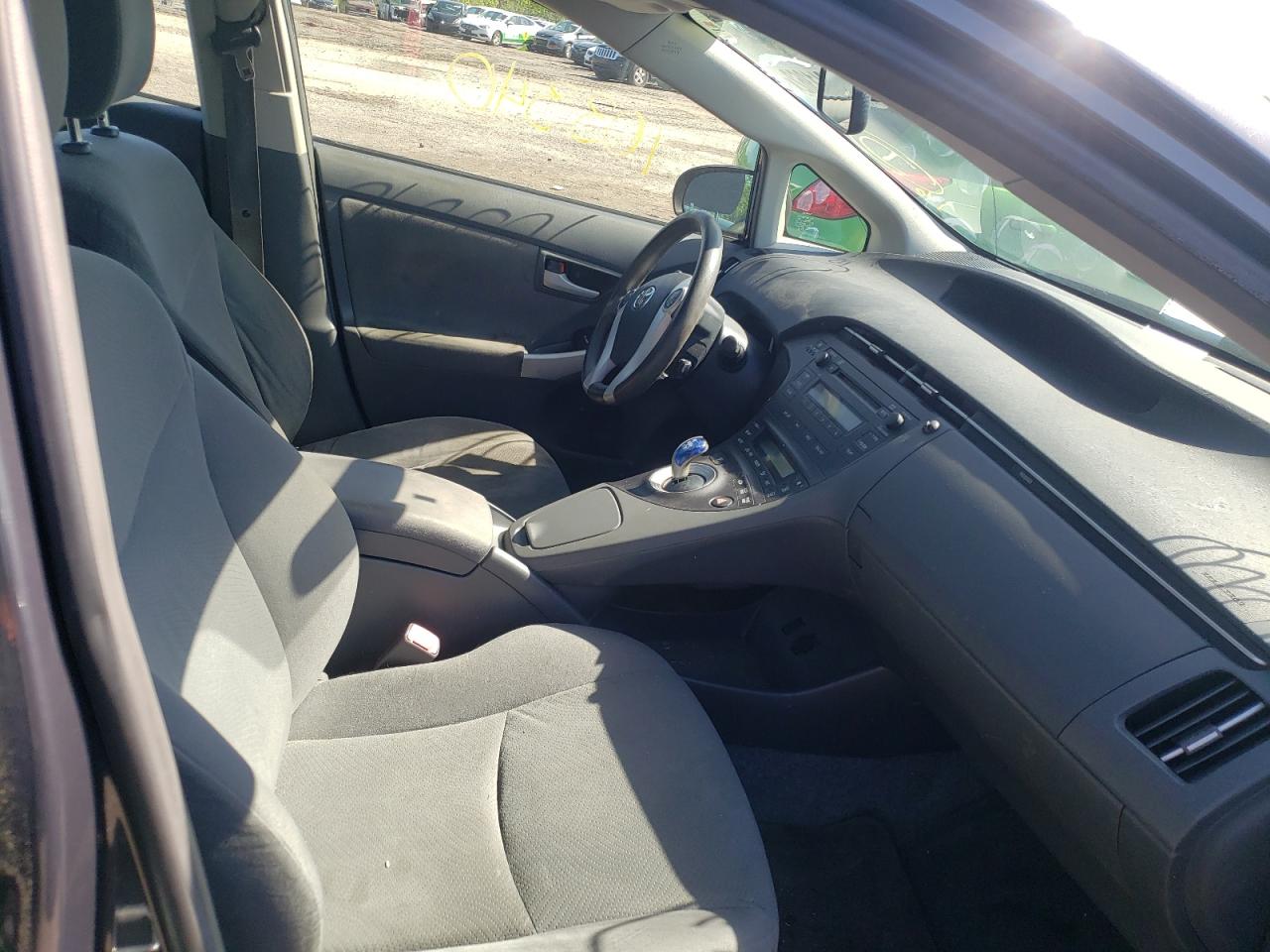Photo 5 from auction – 2010 TOYOTA PRIUS with VIN JTDKN3DU1A5086836