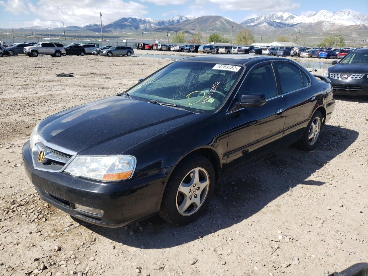 Photo 2 from auction – 2003 ACURA 3.2TL with VIN 19UUA56673A033519