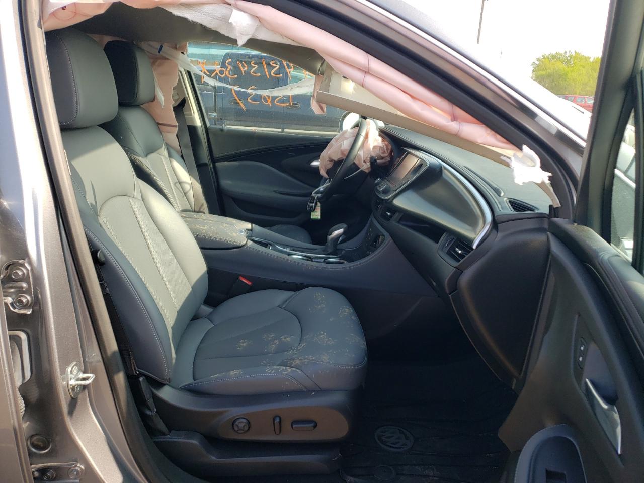 Photo 5 from auction – 2020 BUICK ENVISION E with VIN LRBFXCSA4LD192533