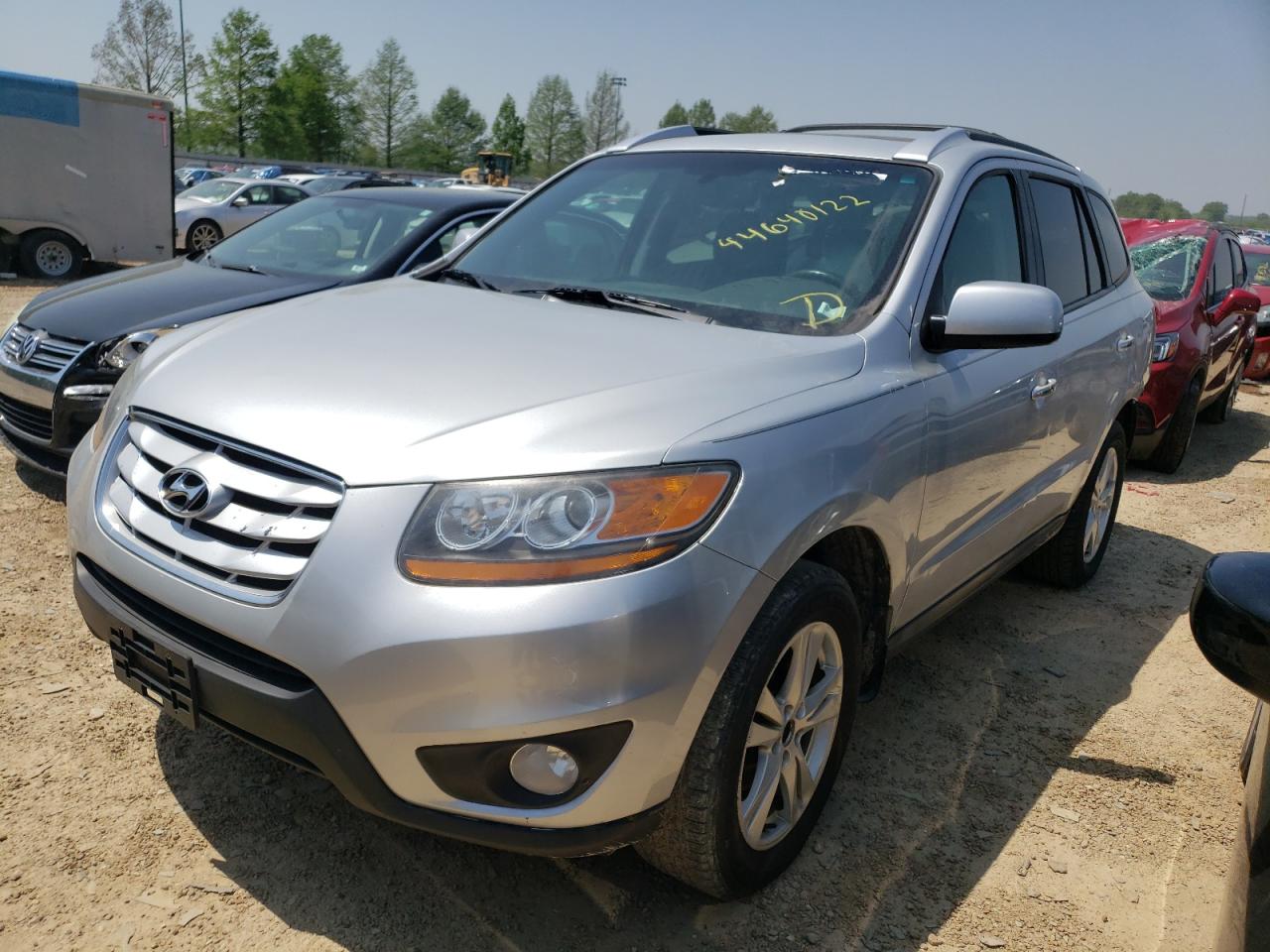 Photo 2 from auction – 2011 HYUNDAI SANTA FE L with VIN 5XYZK4AG7BG041663