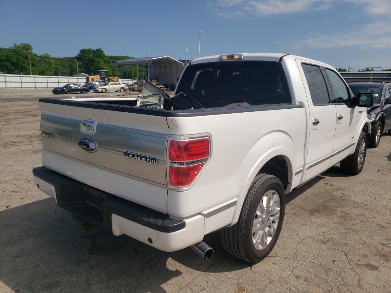 Photo 4 from auction – 2011 FORD F150 SUPER with VIN 1FTFW1ET3BFB15631