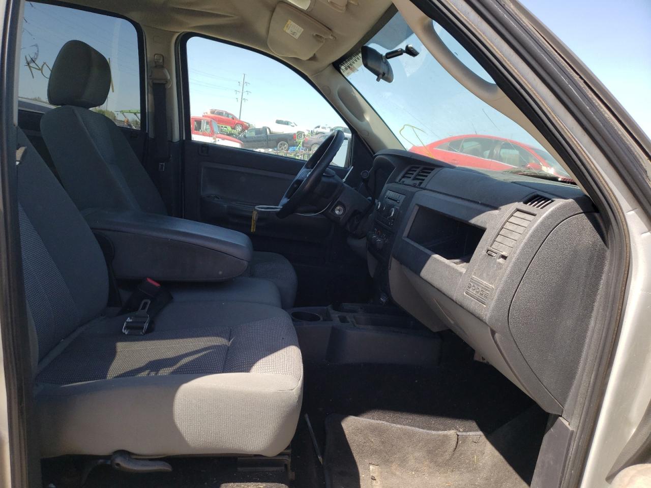 Photo 5 from auction – 2010 DODGE DAKOTA SXT with VIN 1D7CE3GP6AS103888