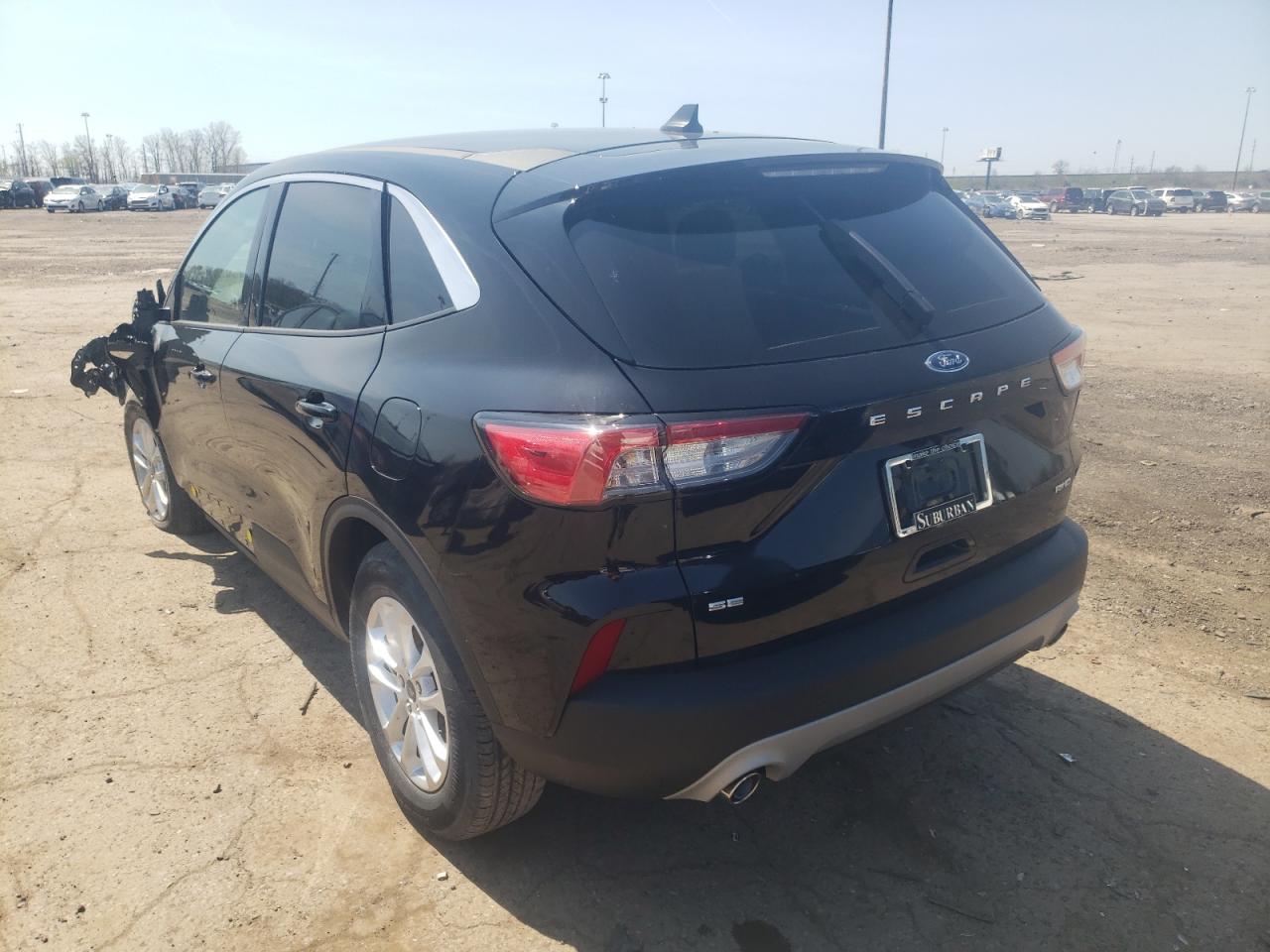 Photo 3 from auction – 2021 FORD ESCAPE SE with VIN 1FMCU9G60MUB22853