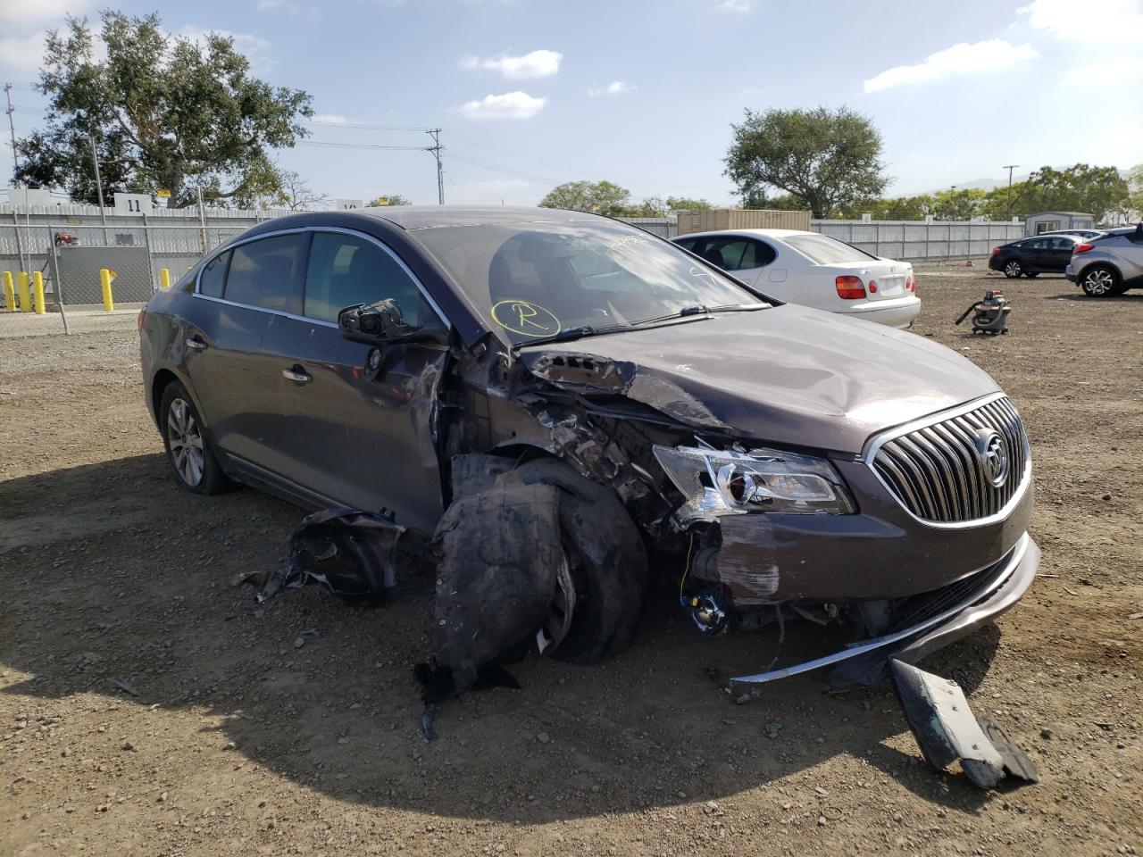 BUICK LACROSSE 2014 with VIN 1G4GA5GR1EF151586 - Photo from auction