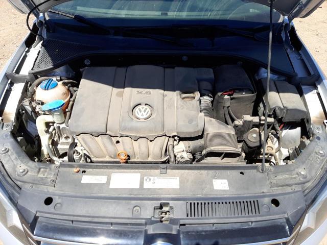 Photo 7 from auction – 2013 VOLKSWAGEN PASSAT S with VIN 1VWAP7A33DC032850