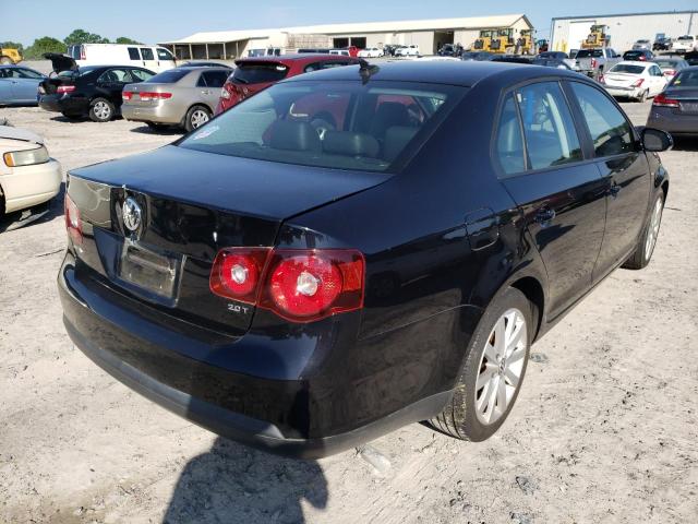 Photo 4 from auction – 2010 VOLKSWAGEN JETTA WOLF with VIN 3VWRJ7AJ0AM050431