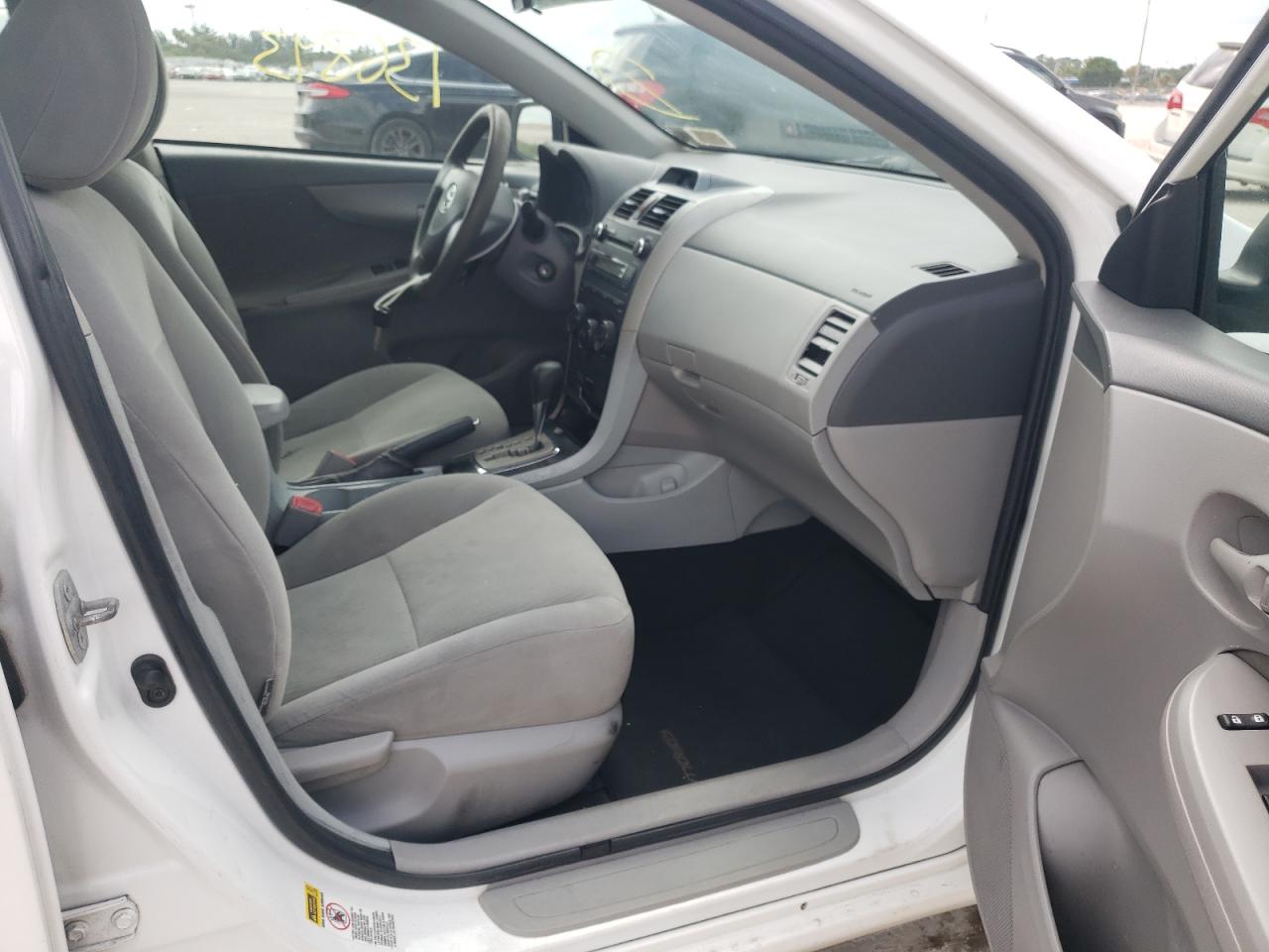 Photo 5 from auction – 2010 TOYOTA COROLLA BA with VIN 1NXBU4EEXAZ279536