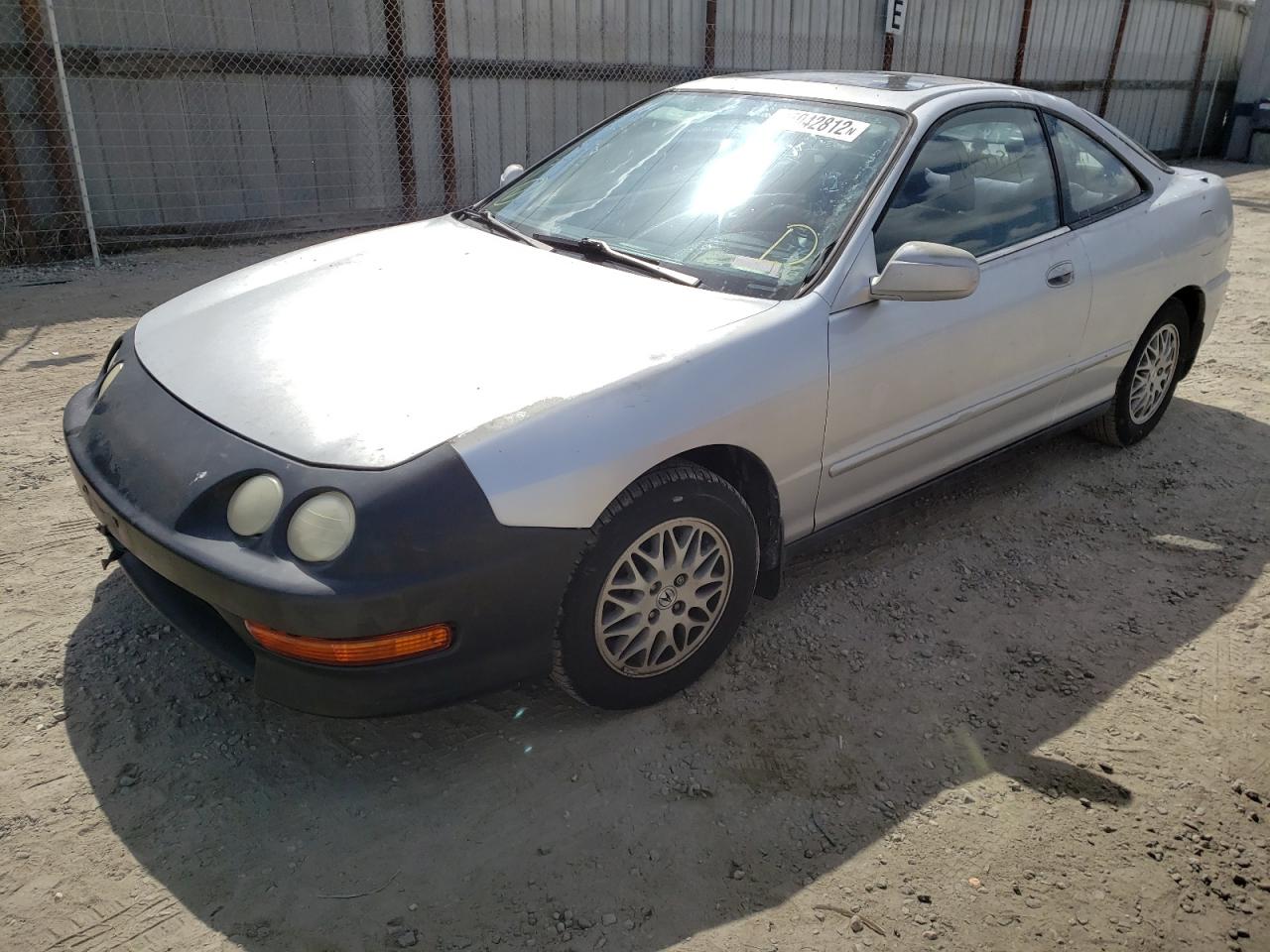 Photo 2 from auction – 1998 ACURA INTEGRA LS with VIN JH4DC4455WS010766