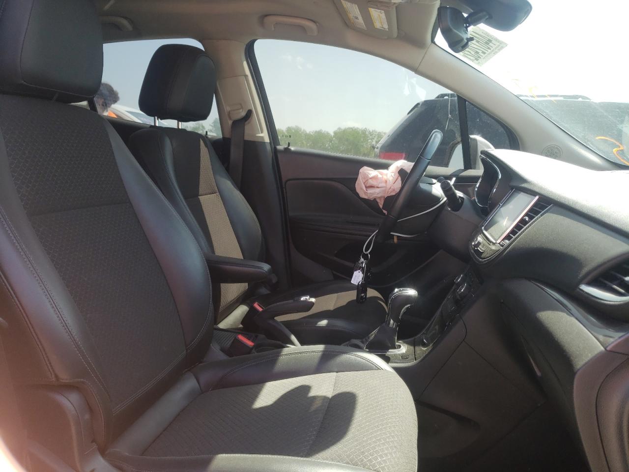 Photo 5 from auction – 2018 BUICK ENCORE PRE with VIN KL4CJESB7JB668982