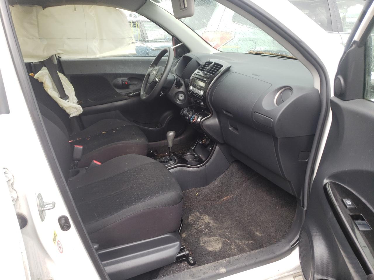 Photo 5 from auction – 2008 SCION XD with VIN JTKKU10458J005652