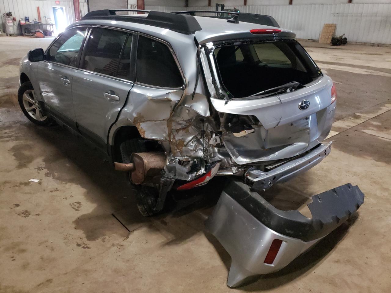 Photo 3 from auction – 2013 SUBARU OUTBACK 2. with VIN 4S4BRCJCXD3287467
