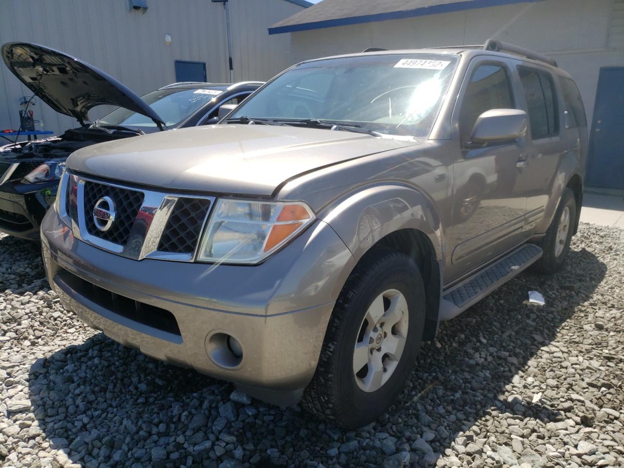 Photo 2 from auction – 2006 NISSAN PATHFINDER with VIN 5N1AR18U96C670642