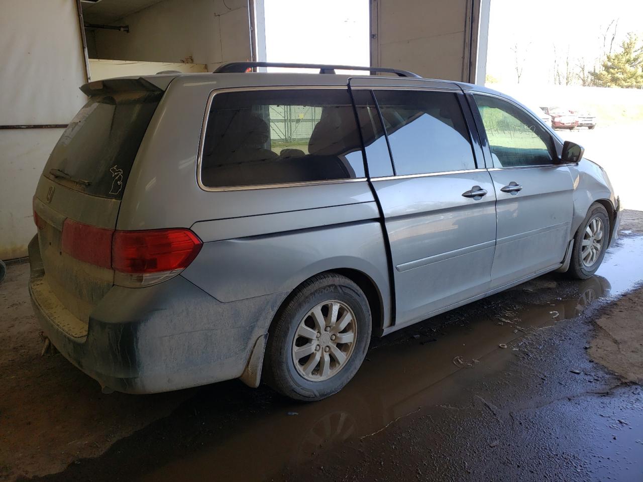 Photo 4 from auction – 2009 HONDA ODYSSEY with VIN 5FNRL38779B056890
